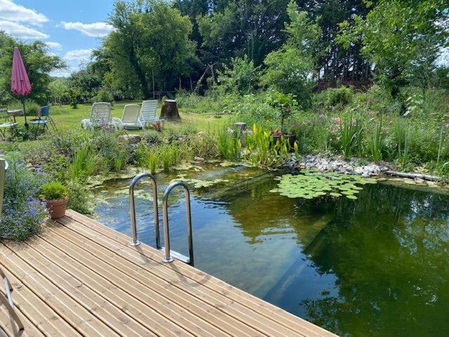 Mazieres  Le Moulin Scalagrand Bed & Breakfast エクステリア 写真